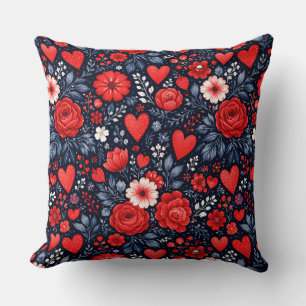 Cojín Decorativo Corazones y Flores Caprichosos