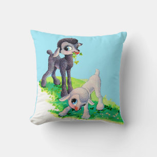 Cojín Decorativo cordero negro cordero blanco