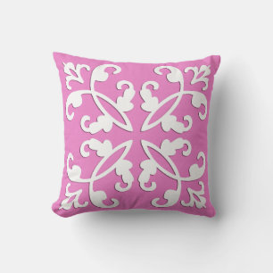 Cojín Decorativo Cortadura de encaje - blanco sobre rosa de orquíde