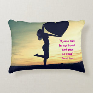 Cojín Decorativo Cota de Samuel Lover corazón amor inspiración Case
