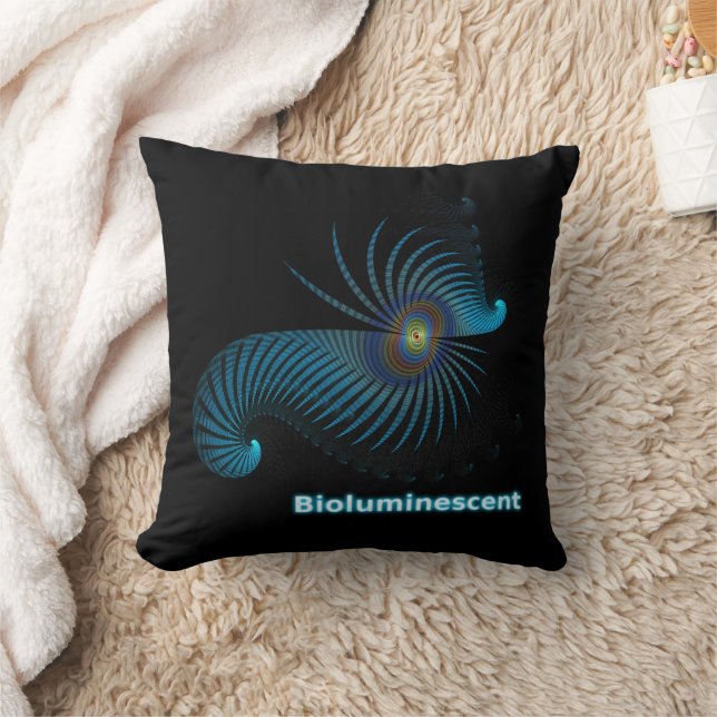 Cojín Decorativo Creatura bioluminiscente de mar alieno (Manta)