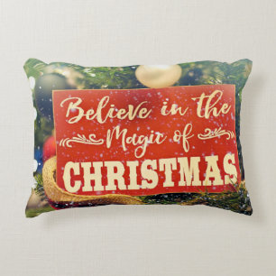 COJÍN DECORATIVO CREER EN LA MAGIA DE LOS NAVIDADES
