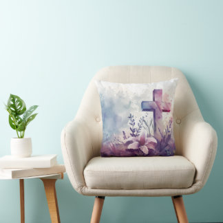 Cojín Decorativo Cruz Cristiana. Lila.
