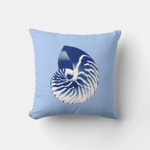 Cojín Decorativo Cubierta de Nautilus - marina, blanca y azul claro