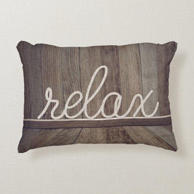 Cojín Decorativo cuerda náutica texto "relajar" en madera (Anverso)