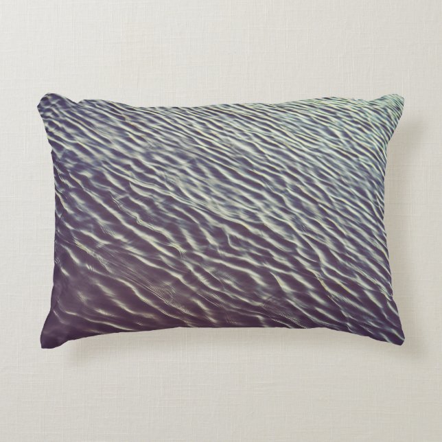 COJÍN DECORATIVO CUERPO DE AGUA (Anverso)