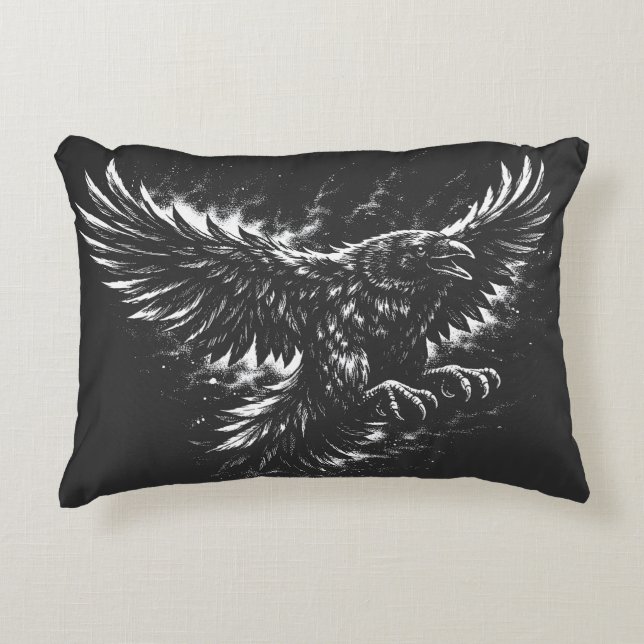 Cojín Decorativo Cuervo gótico – por BurnsInHell (Anverso)