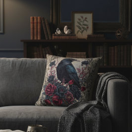 Cojín Decorativo Cuervo gótico y rosas