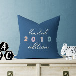 Cojín Decorativo Curte Kid Birth Year Edición Limitada Rainbow Past<br><div class="desc">Presentamos a nuestro adorable personalizado Cute Kids Birth Year Limited Edition Cojín decorativo Rainbow Pastel! Esta almohada moderna y divertida es el complemento perfecto para cualquier habitación o zona de juegos infantil, ya que presenta un diseño de arcoiris colorido en tonos pastel que alegrarán cualquier espacio. ¡Pero lo que hace...</div>
