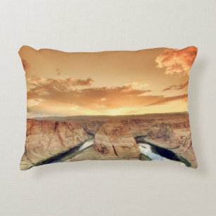 Cojín Decorativo Curva de herradura Caynon