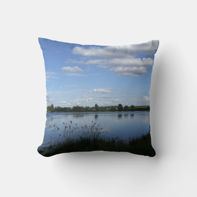 Cojín Decorativo Cushion con vistas al lago (Anverso)