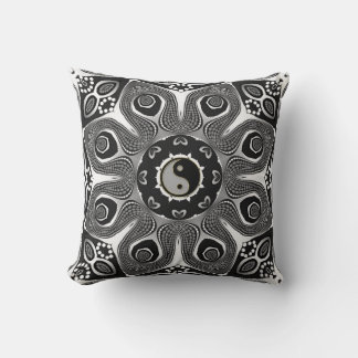 Cojín Decorativo Cushion de arte tribal moderno YinYang