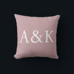 Cojín Decorativo Custom Initials on Dusty Rose Mauve<br><div class="desc">This custom throw pillow features a clean,  modern,  and elegant design. Sample initials are printed in the center in a sophisticated white font. The background is a solid dusty rose or mauve color. You can personalize the pillow to include your own custom initials or other text of your choice.</div>