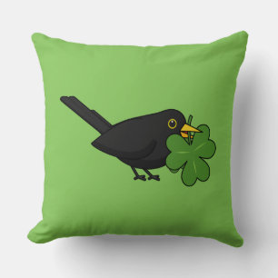 Cojín Decorativo Cute Blackbird con Shamrock Clover Personalizado
