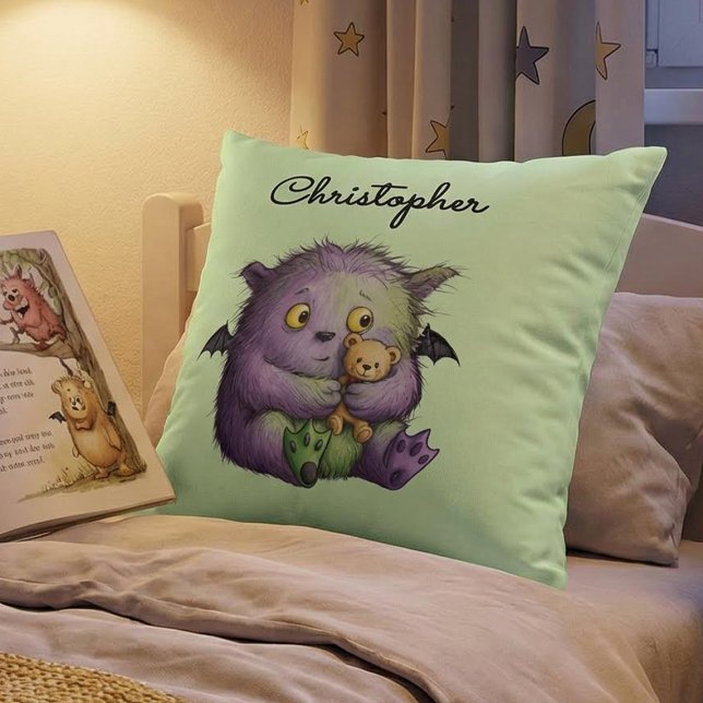 Cojín Decorativo Cute Purple Green Fluffy Monster Buddy (Subido por el creador)