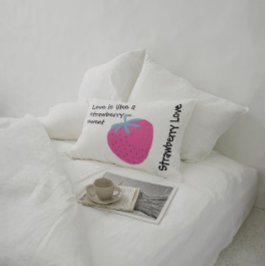 Cojín Decorativo Cute Strawberry Love – Valentine’s Day 