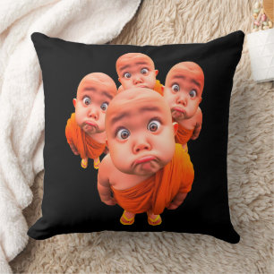 Cojín Decorativo Cute Young Monk Minimalista Túnica Naranja