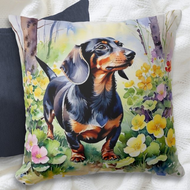 Cojín Decorativo Dachshund Sausage Dog Woodland Flores acuáticas (An elegant throw pillow, with picture of a dachshund in Spring woodland, in a watercolor style)