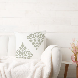Cojín Decorativo Damasco de arte de pergamino I verde sobre blanco