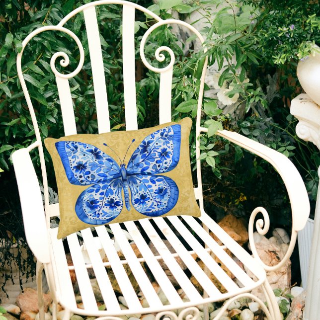 Cojín Decorativo Dámpara de oro de antigüedades de mariposa blanca  (Subido por el creador)