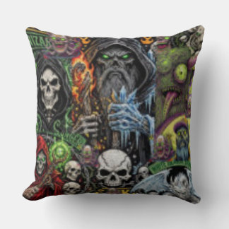 Cojín Decorativo Dark Fantasy Horror Collage Throw Pillow | Sorcere