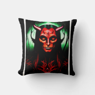 Cojín Decorativo Darkwoods Skinwalker 4