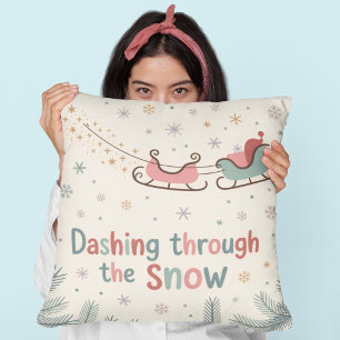 Cojín Decorativo Dashing Through the Snow Navidades Pastel Acogedor