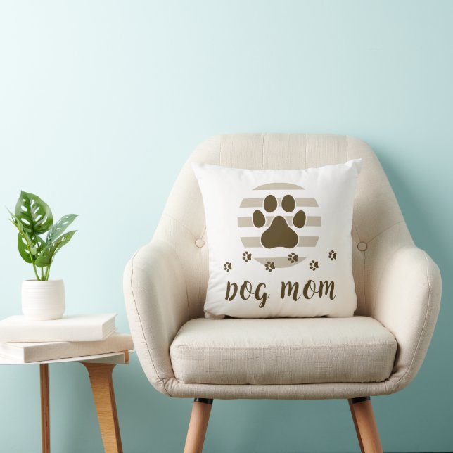Cojín decorativo de 16x16 para mamá de perro marró (Silla)