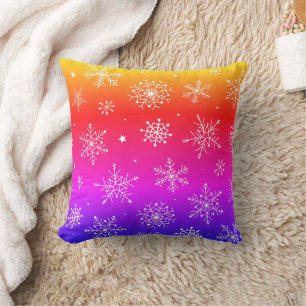 Cojín decorativo de copos de nieve con arco iris