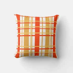 Cojín decorativo de cuadros naranja, amarillo y bl