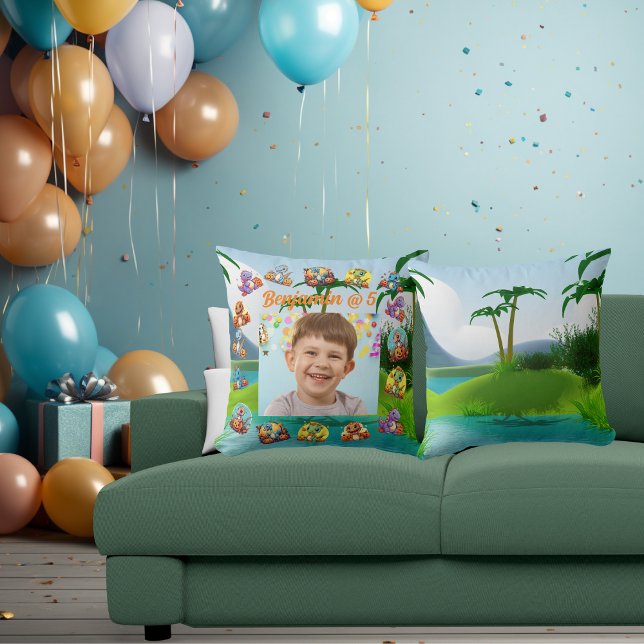 Cojín decorativo de decoración de cumpleaños infan (Subido por el creador)