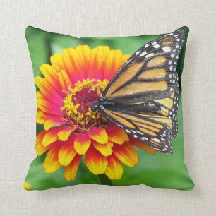 Cojín decorativo de la mariposa de monarca