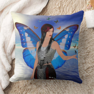 Cojín decorativo de la mujer mariposa