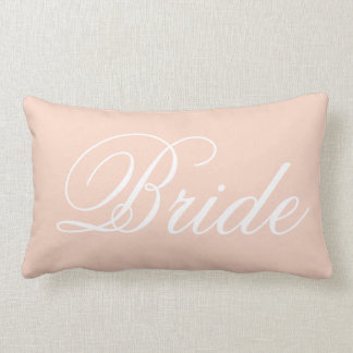 Cojín decorativo de la novia del rosa en colores