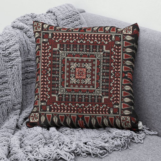 Cojín decorativo de moda palestino Tatreez 4 (Subido por el creador)