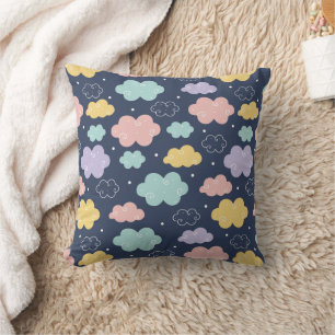 Cojín decorativo de patrón de nube kawaii