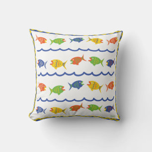 Cojín decorativo de peces verde azul amarillo rojo