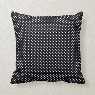 Cojín decorativo de puntos de polka blanco y negro
