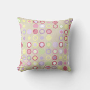 Cojín decorativo de puntos rosados de polka