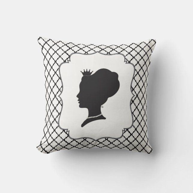 Cojín decorativo de S.K. Genovia (Anverso)