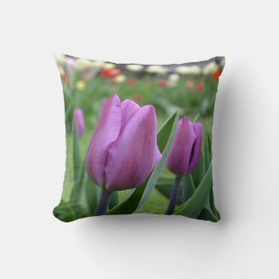 Cojín decorativo de tulipanes morados
