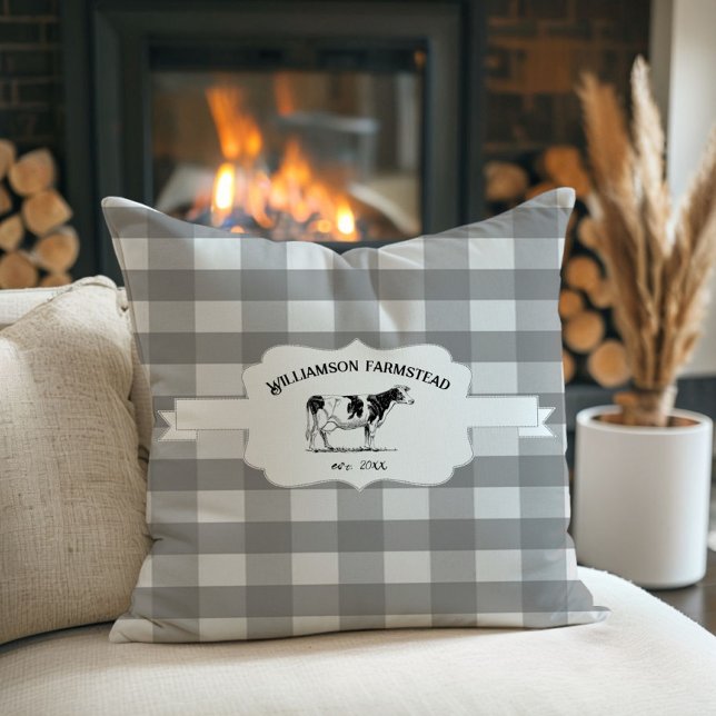 Cojín decorativo de vaca de granja de búfalo gris (Gray Buffalo Plaid Farm Cow Throw Pillow)