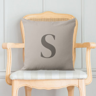 Cojín Decorativo Decorative cushion with initial