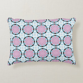Cojín Decorativo decorative pillow featuring a geometric pattern