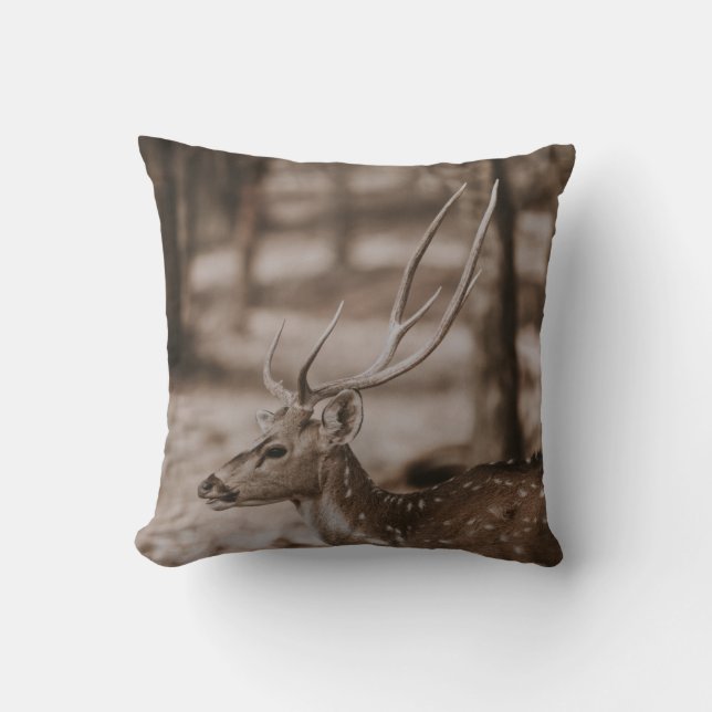 COJÍN DECORATIVO DEER CON ANTLERS (Anverso)