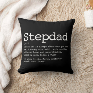 Cojín Decorativo Definición de Stepdad personalizada en negro