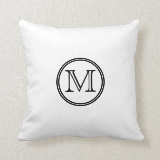 Cojín decorativo del blanco del monograma