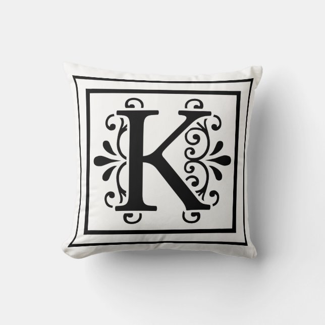 Cojín decorativo del monograma de la letra K (Anverso)