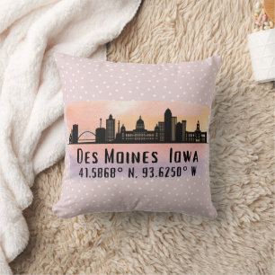 Cojín Decorativo Des Moines IA horizonte de la ciudad Latitud y Lon