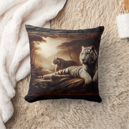 Cojín Decorativo Descanso de tigres bengalíes en un bosque exuberan